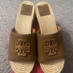 Tory Burch shoes